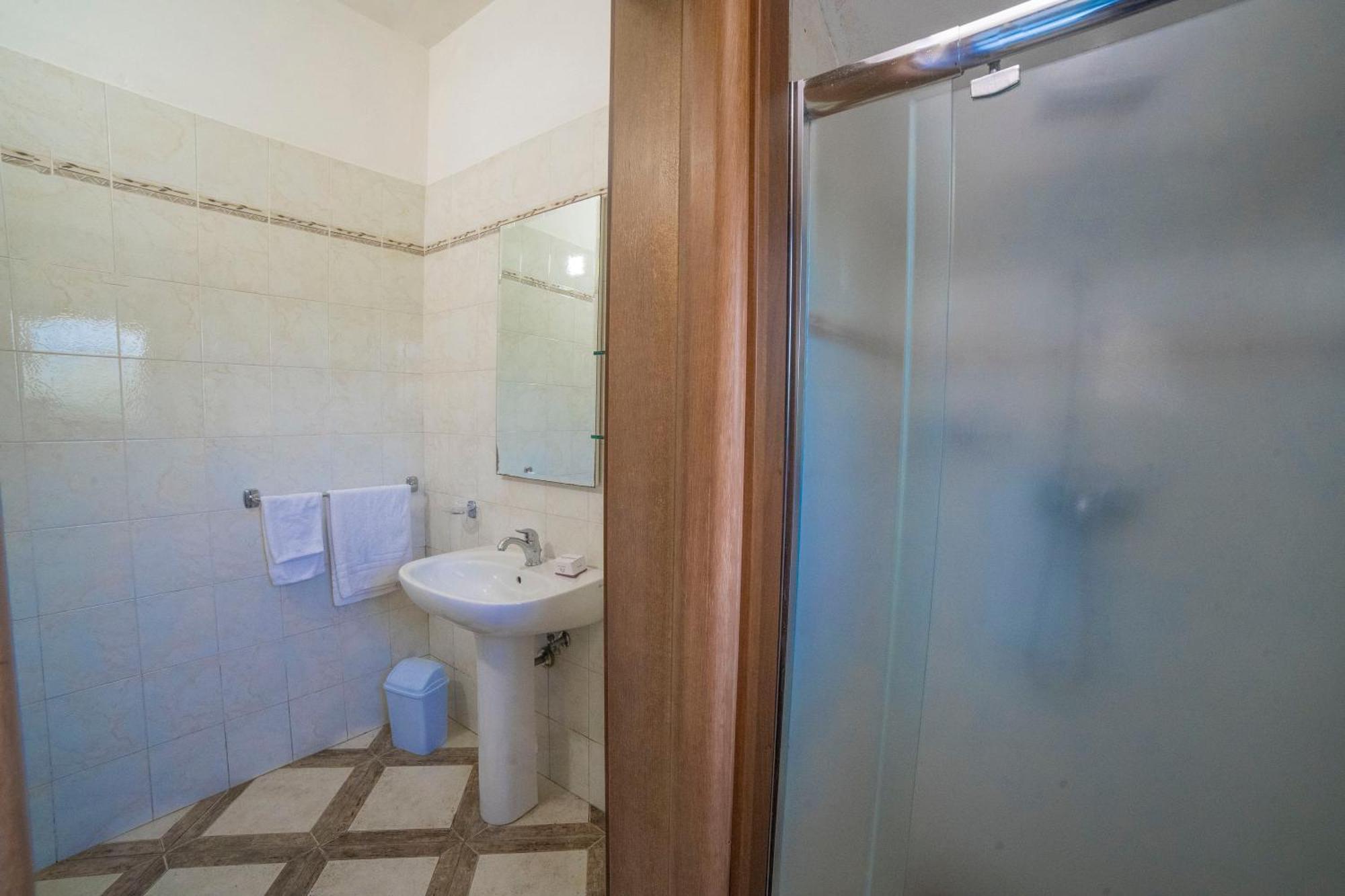 Villa Lisa Garden And Pool - Happy Rentals Melendugno Ngoại thất bức ảnh