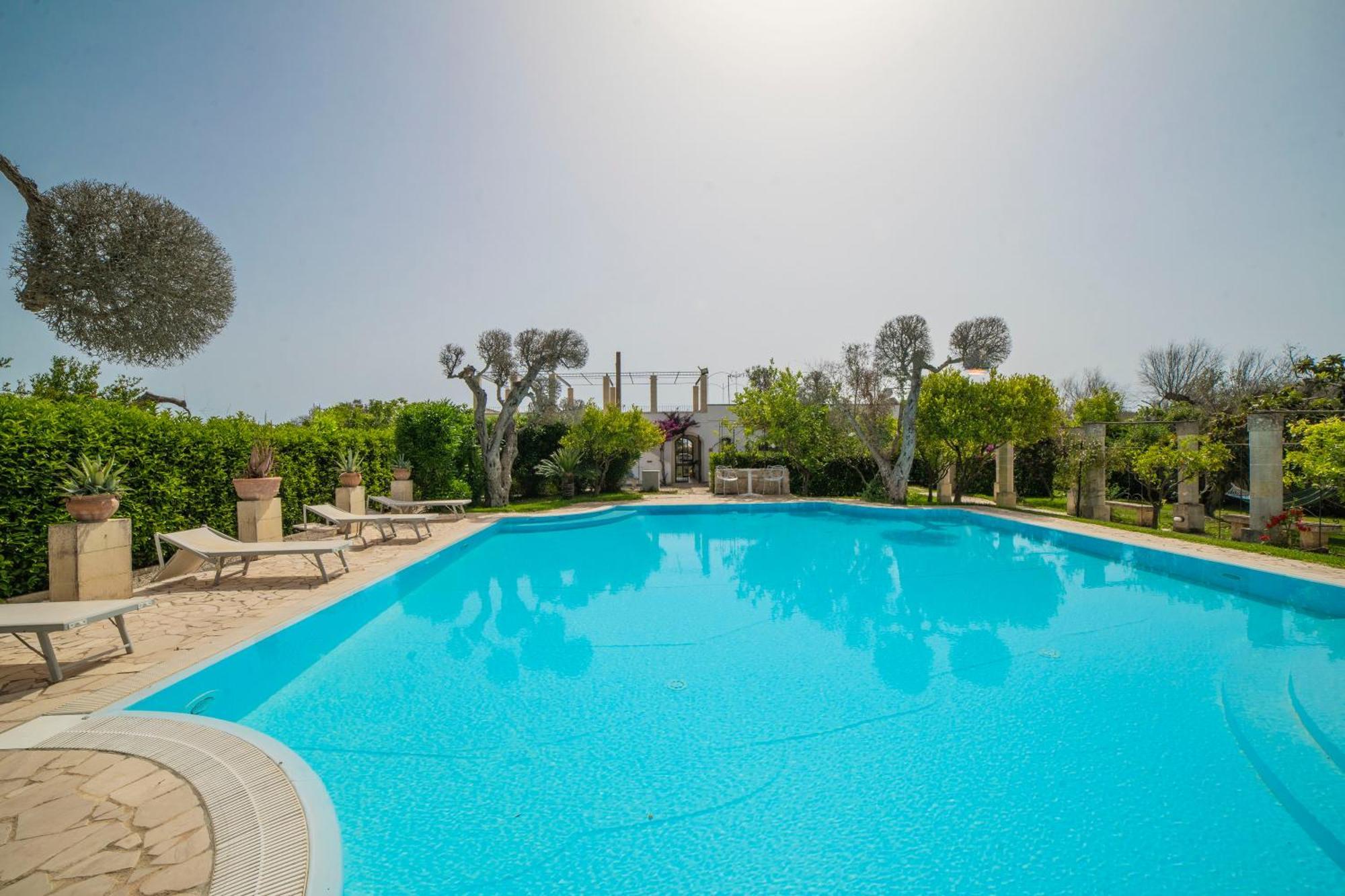 Villa Lisa Garden And Pool - Happy Rentals Melendugno Ngoại thất bức ảnh