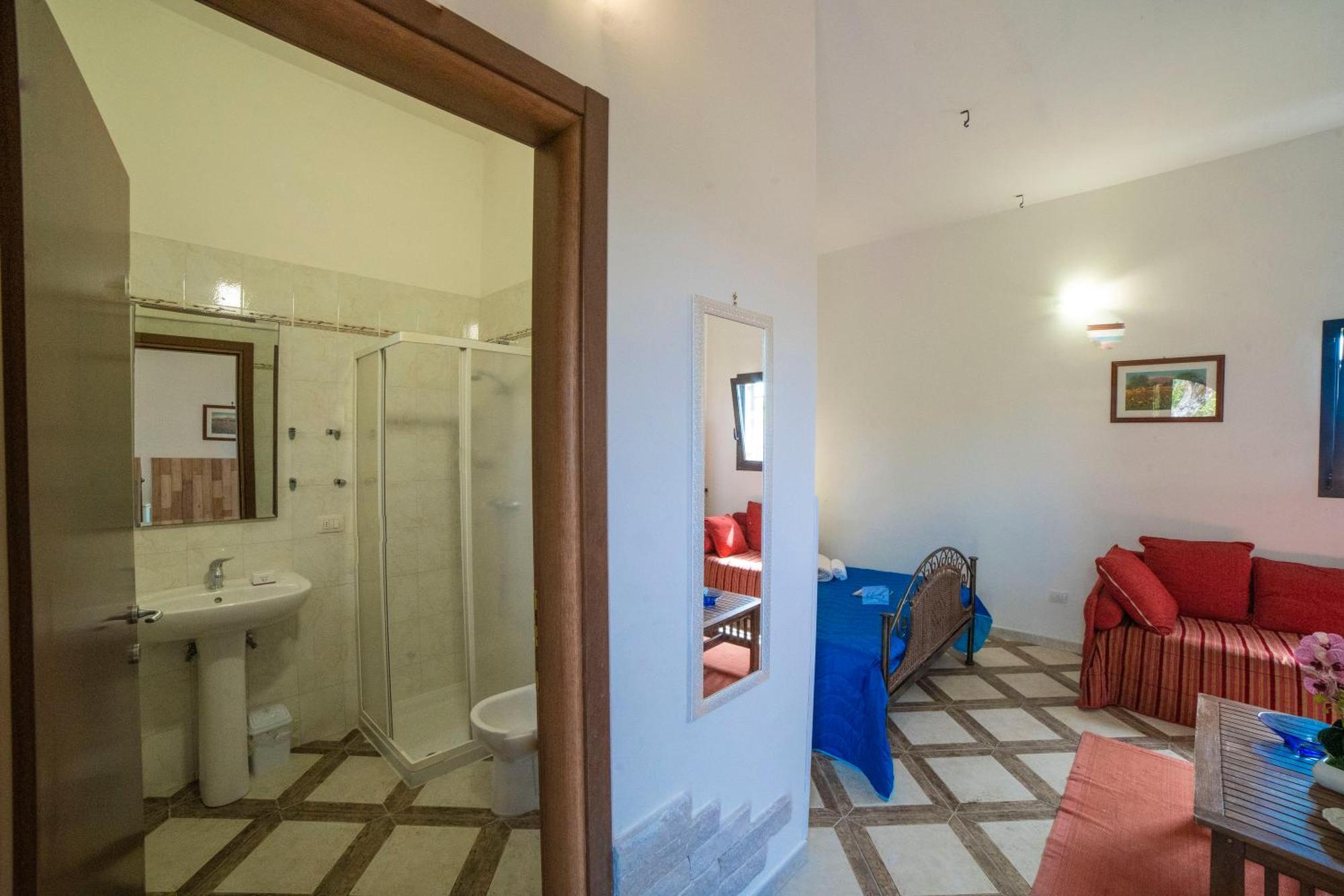 Villa Lisa Garden And Pool - Happy Rentals Melendugno Ngoại thất bức ảnh